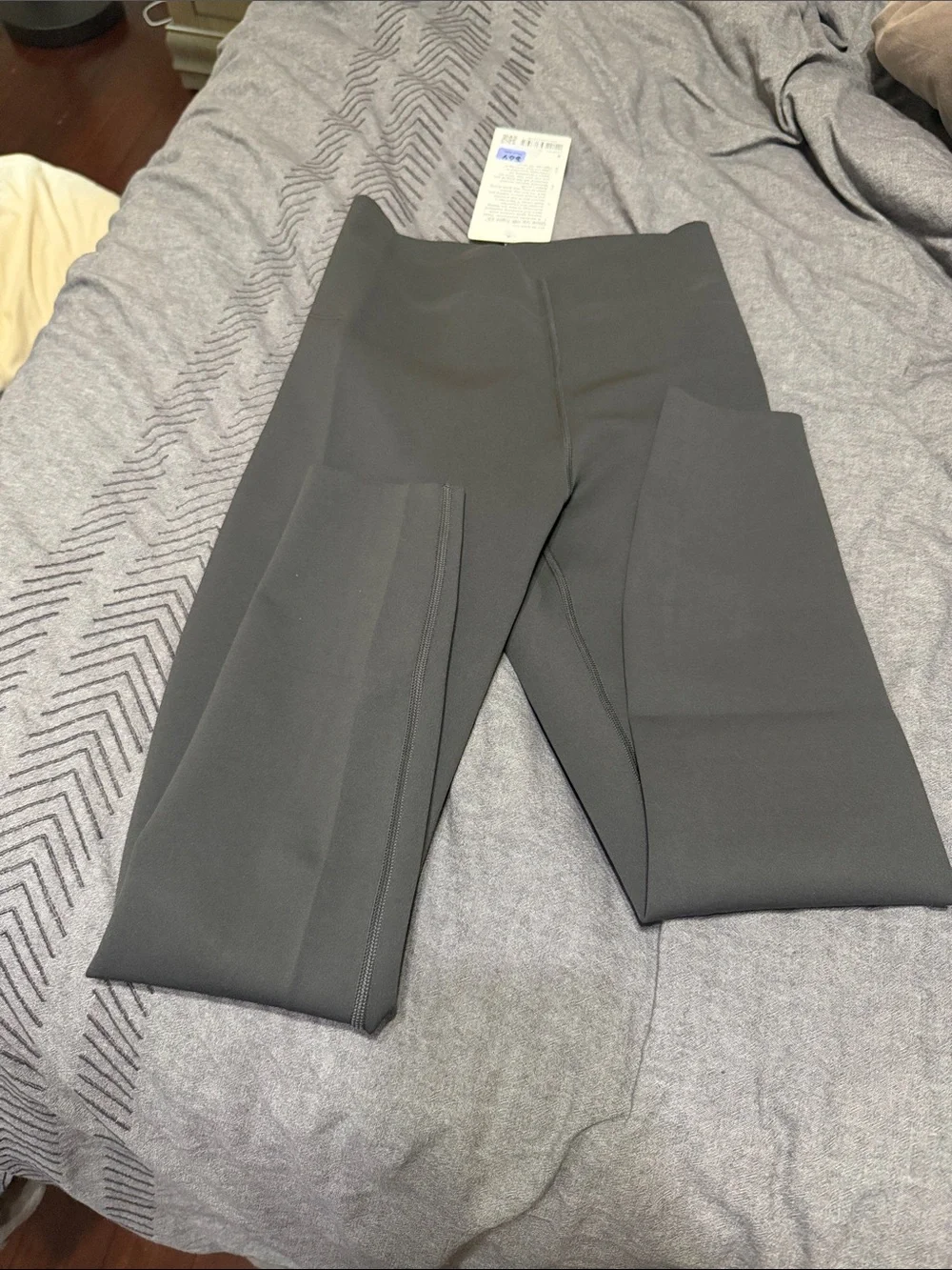 lululemon Glow Up HR Tight 25" in Charcoal Gray - Picture 3 of 3
